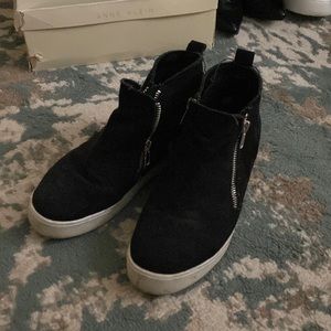 Urban Outfitters Shoe size 7.5